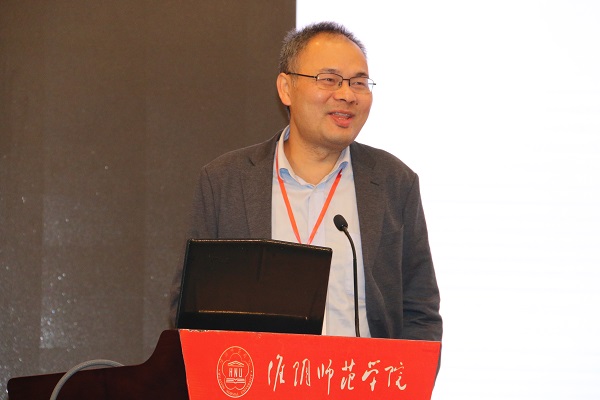 清华大学雷锦誌教授.JPG