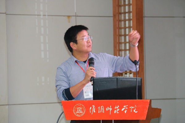 香港理工大学楼一均教授.JPG